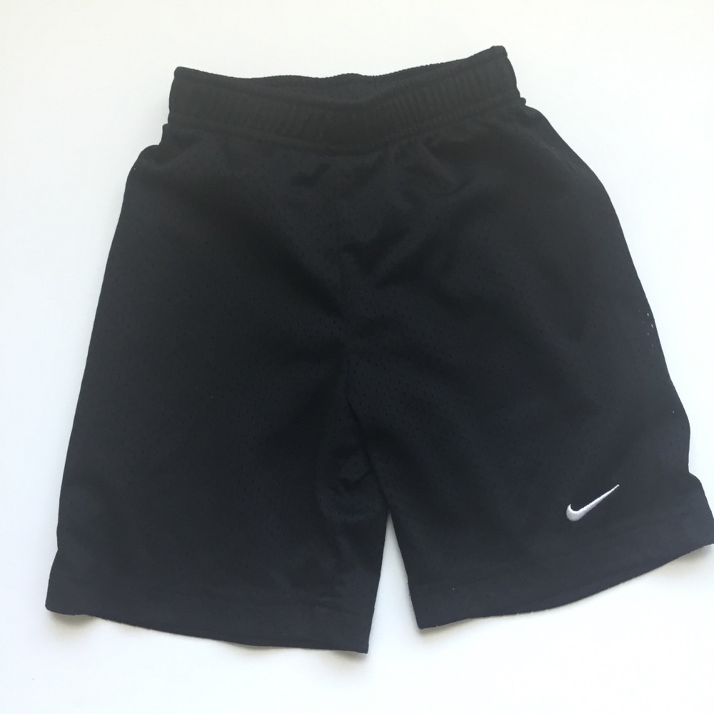 Boy’s Nike Shorts Size 4T
